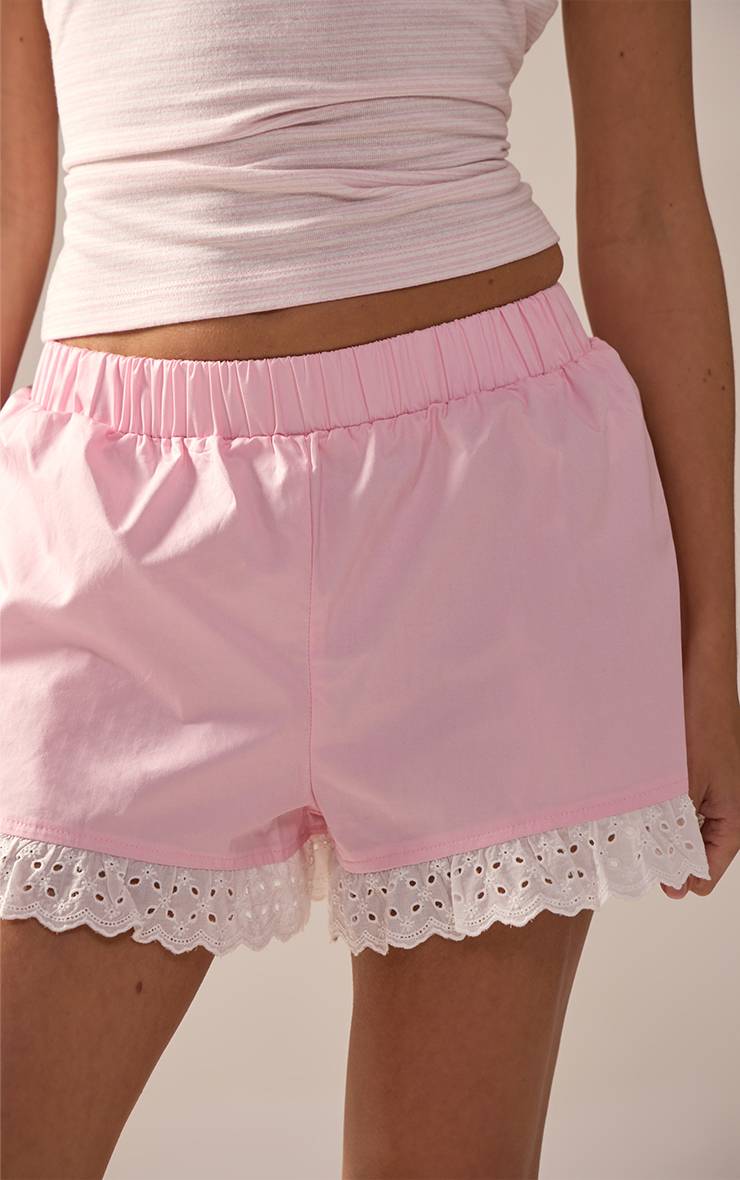 Rose Short À Finitions Broderie Anglaise Contrastées