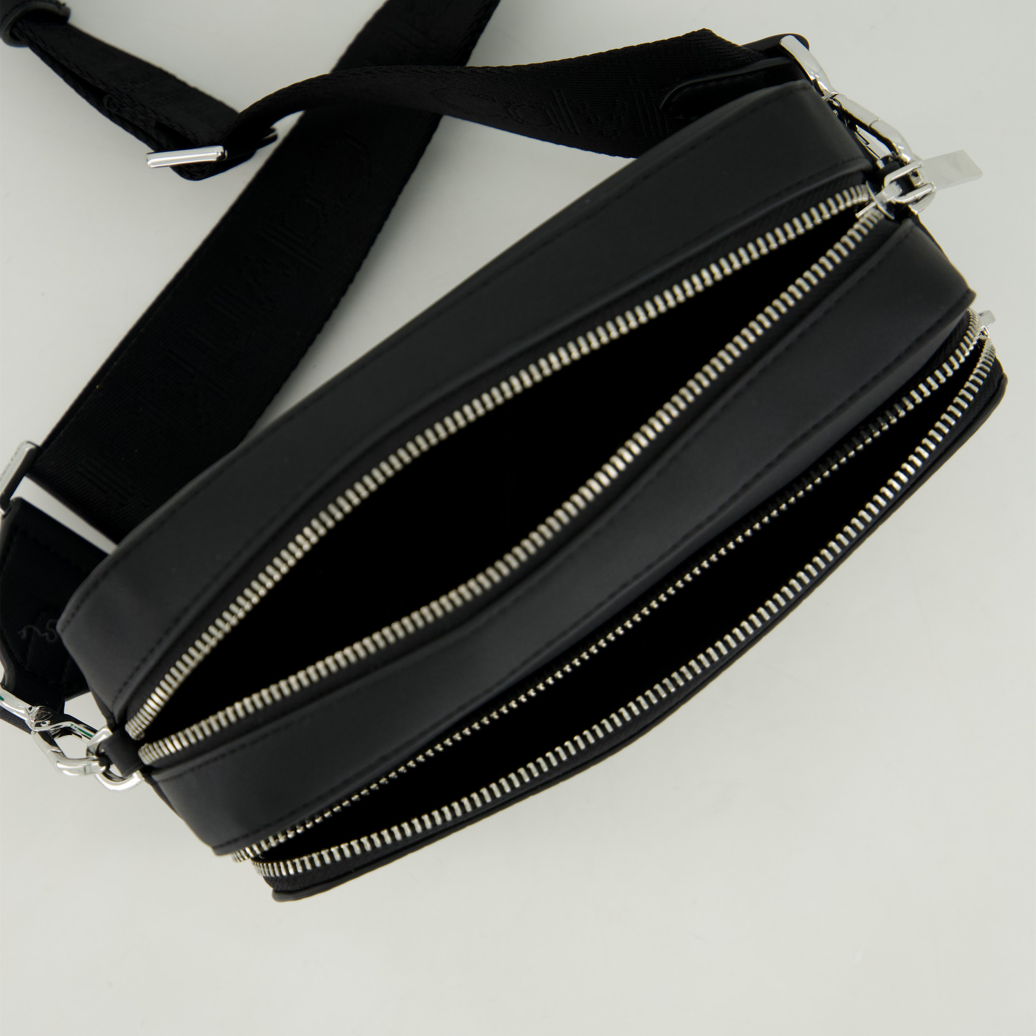 Calvin Klein CK MUST CAMERA BAG