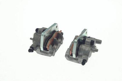 Etriers de frein Nissin de frein 2 pistons avant droit pour quads