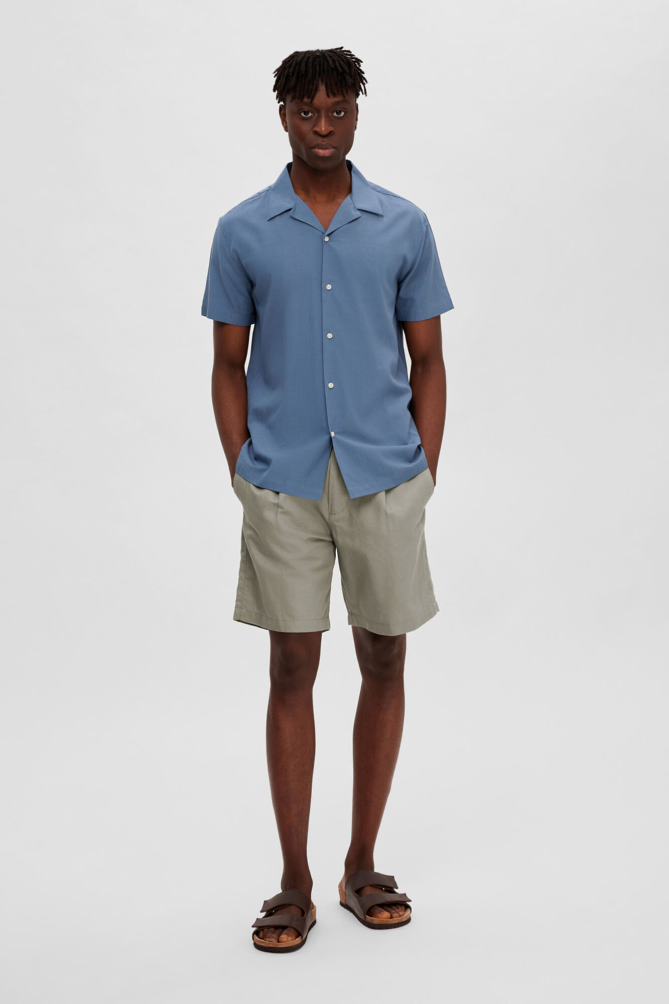 Camisa de manga curta em tencel e algodão orgânico. - Azul