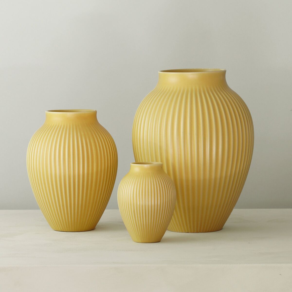 Vase 20 cm, gul