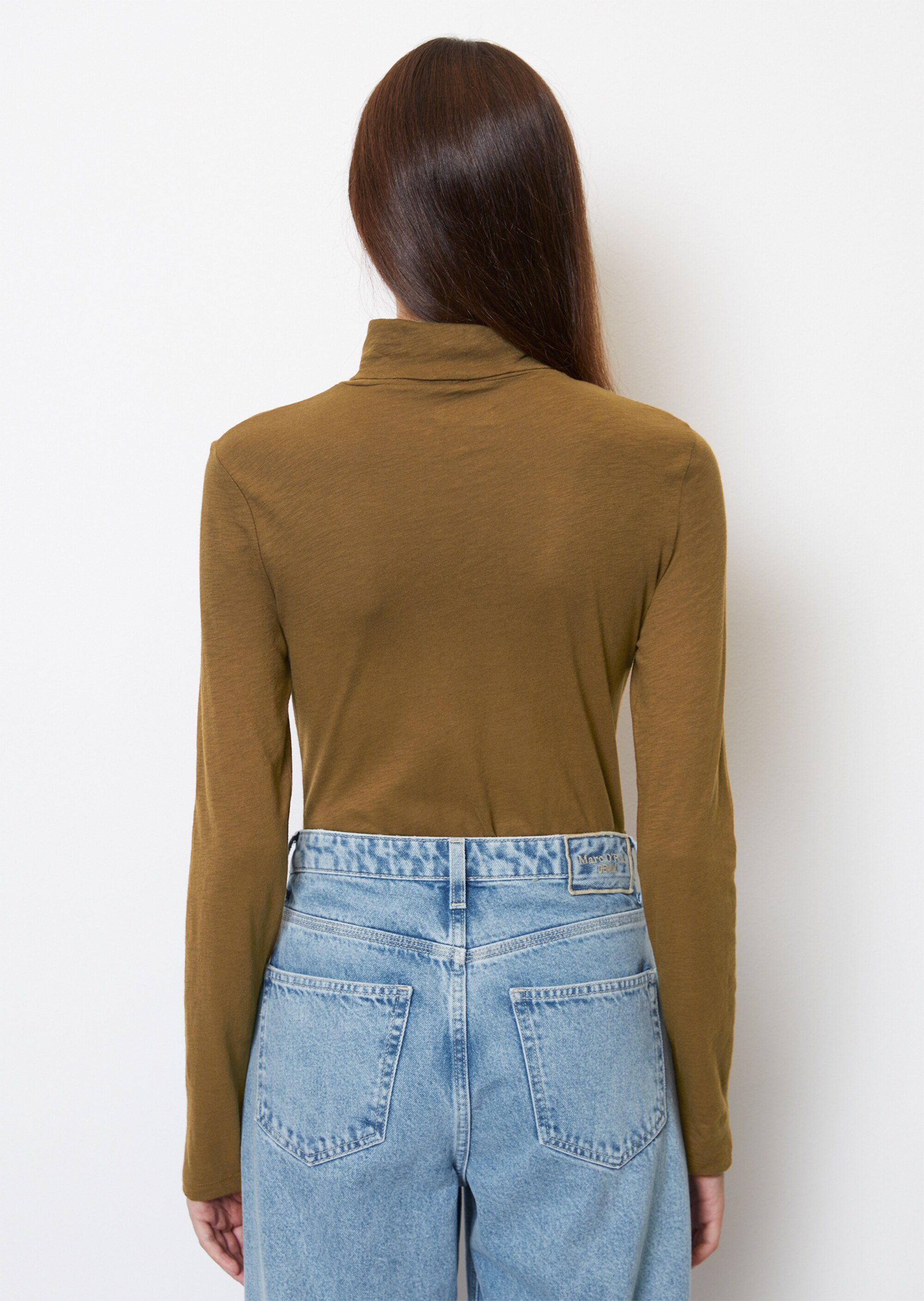 DfC Rollkragen-Longsleeve shaped aus Organic Cotton