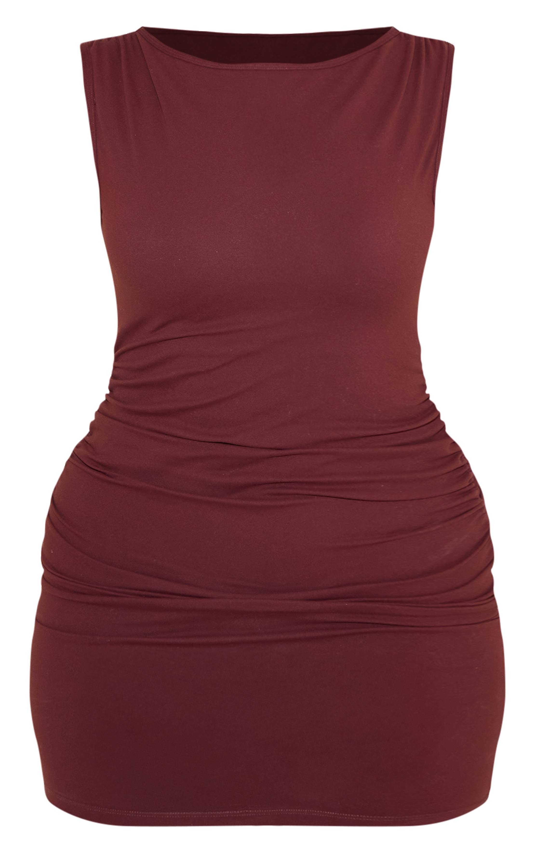 Chocolat Robe Mini Moulante À Col Bateau Avec Soutien-gorge Intégré Et Côtés Froncés Shape