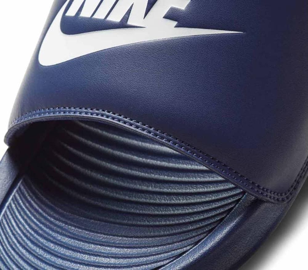Nike  Victori One Slide