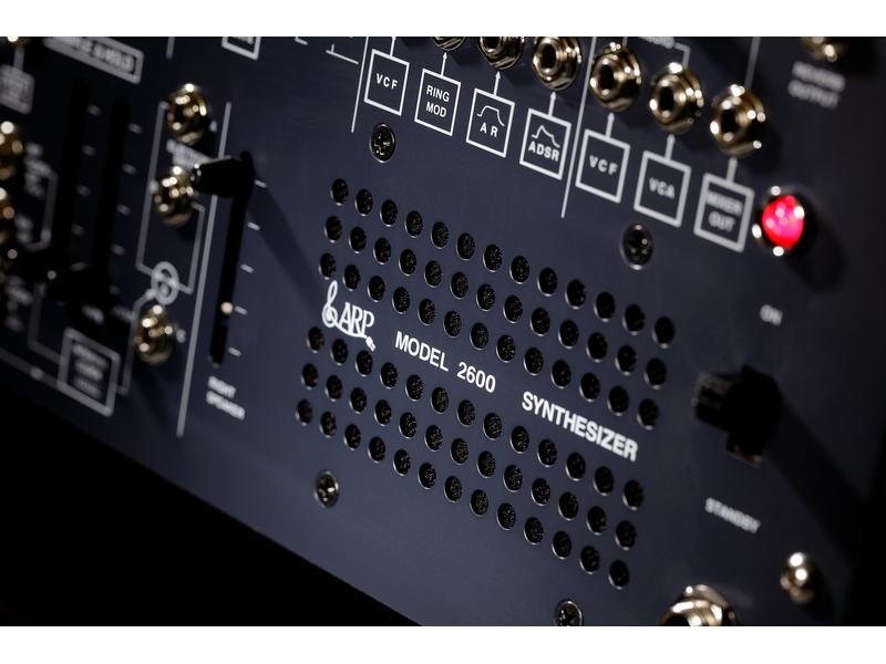 Korg Synthesizer ARP 2600 M Standard Edition Der originale ARP 2600 im handlicheren Format