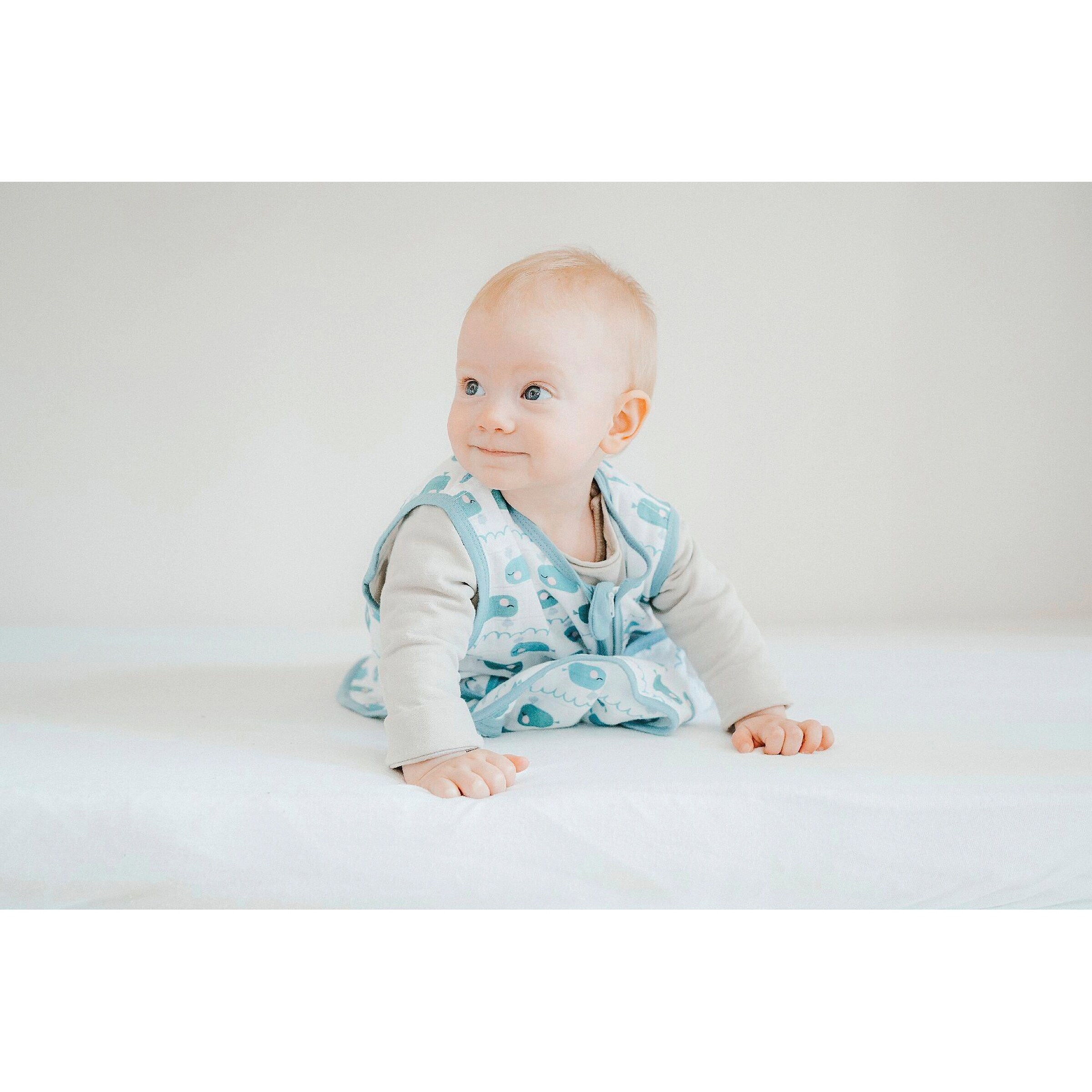 emma & noah Sommerschlafsack Musselin 0.5 TOG Wal grün / mint