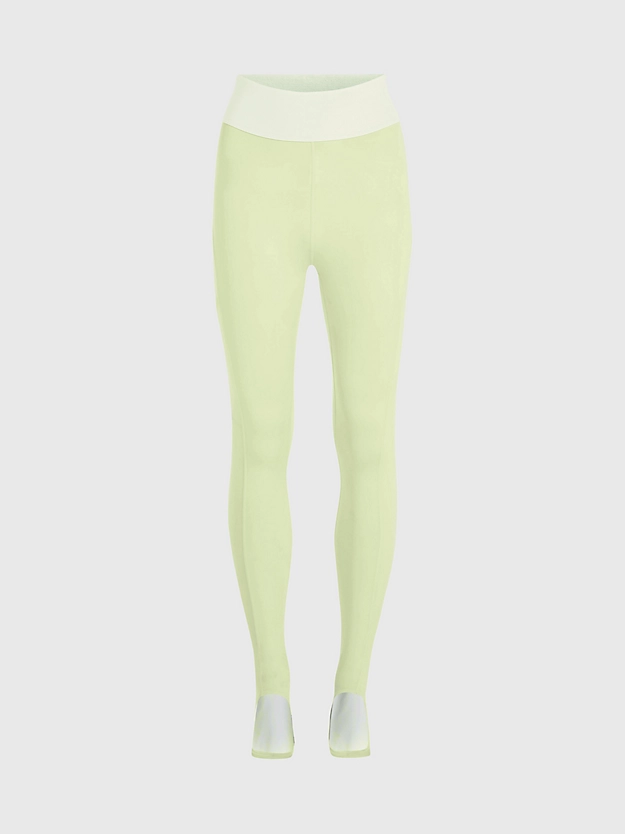 Calça legging de ginástica com estribo