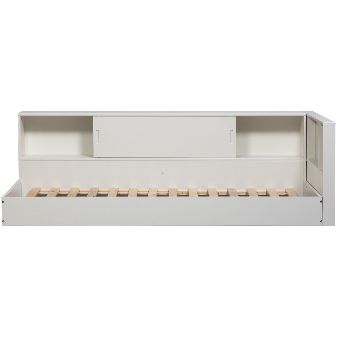 WOOOD   Carter Hoek Bed