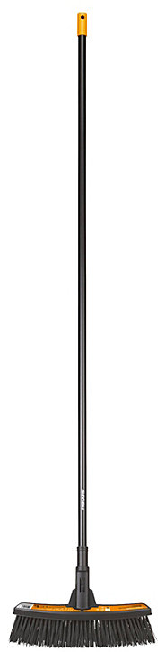Balai de jardin multi-usages taille M Solid Fiskars L. 38 cm noir
