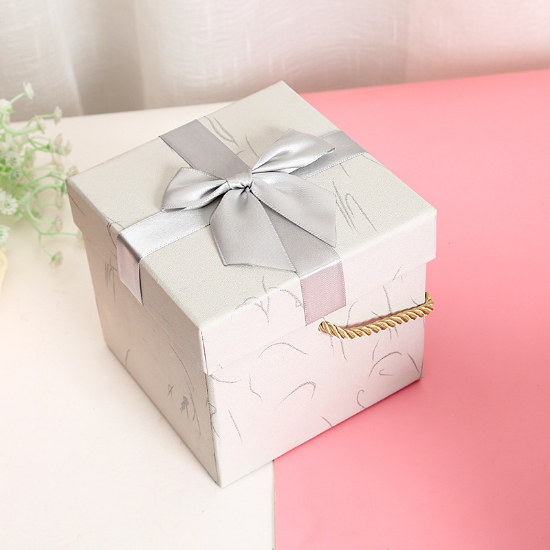 (14x14cm) Geschenk Schachtel Gift Box Verpackung inkl. Deckel / Schleife / Kordel - Grau