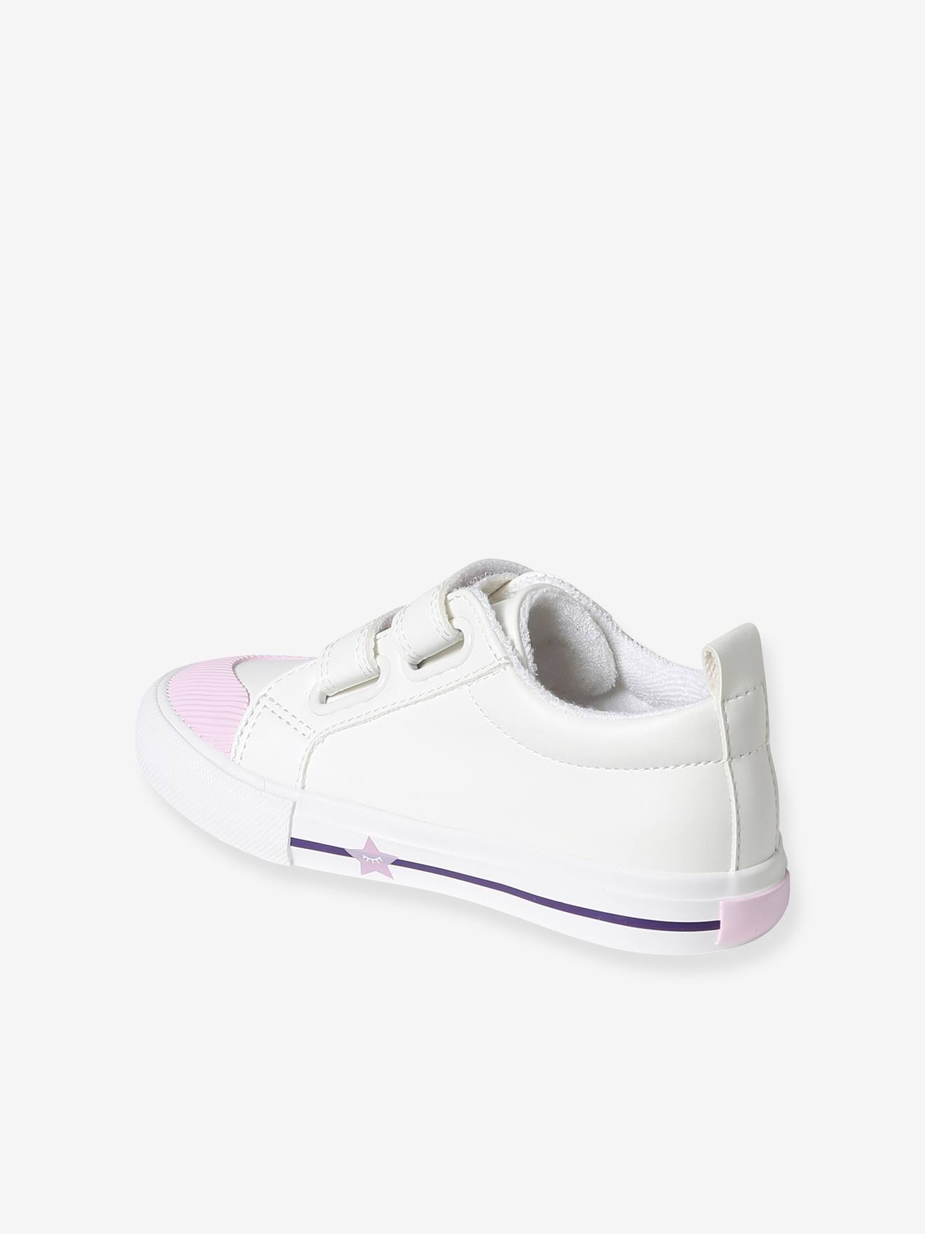 Tênis feminino com fecho de velcro