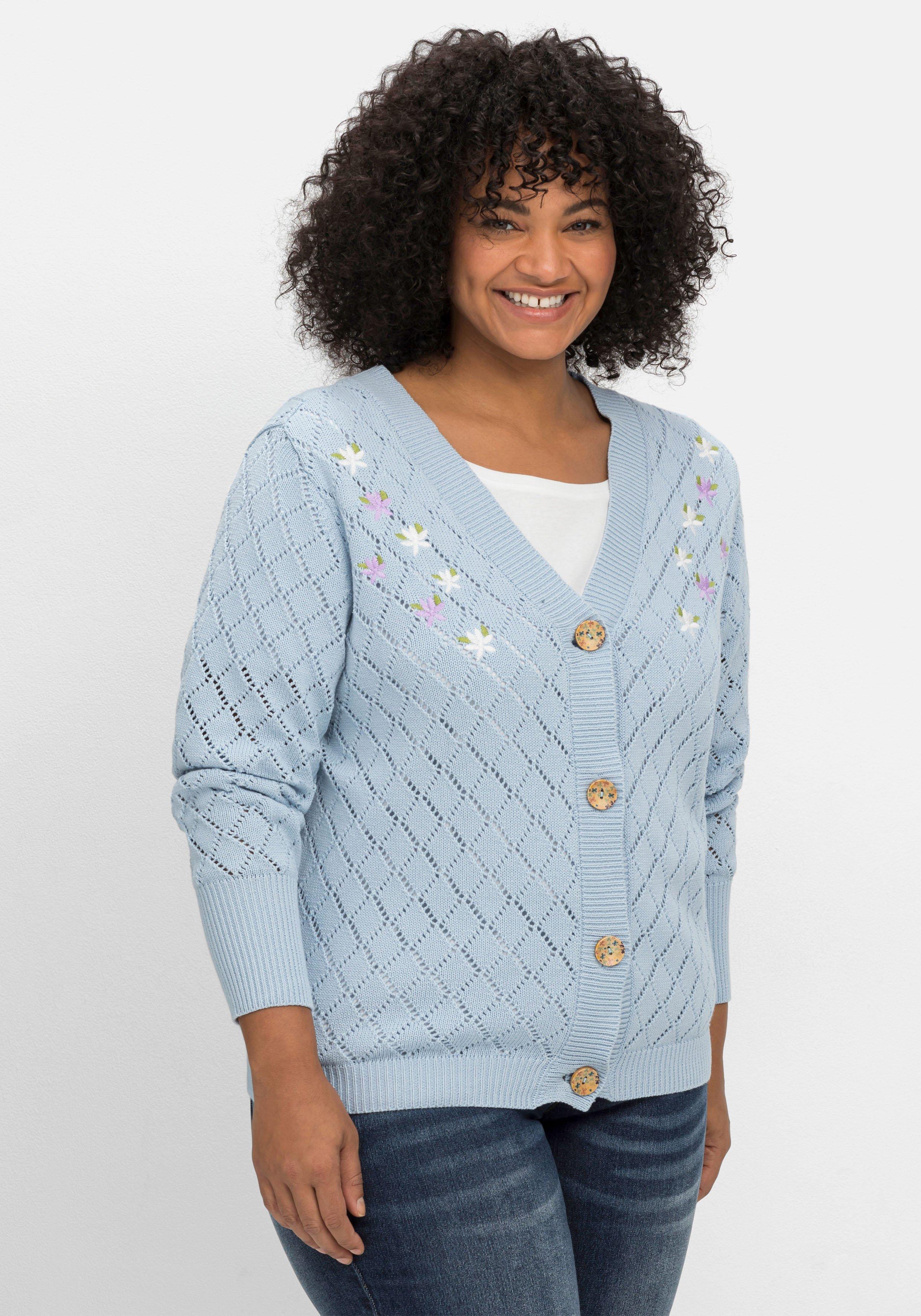 Strickjacke im Ajourmuster mit Blumenstickerei