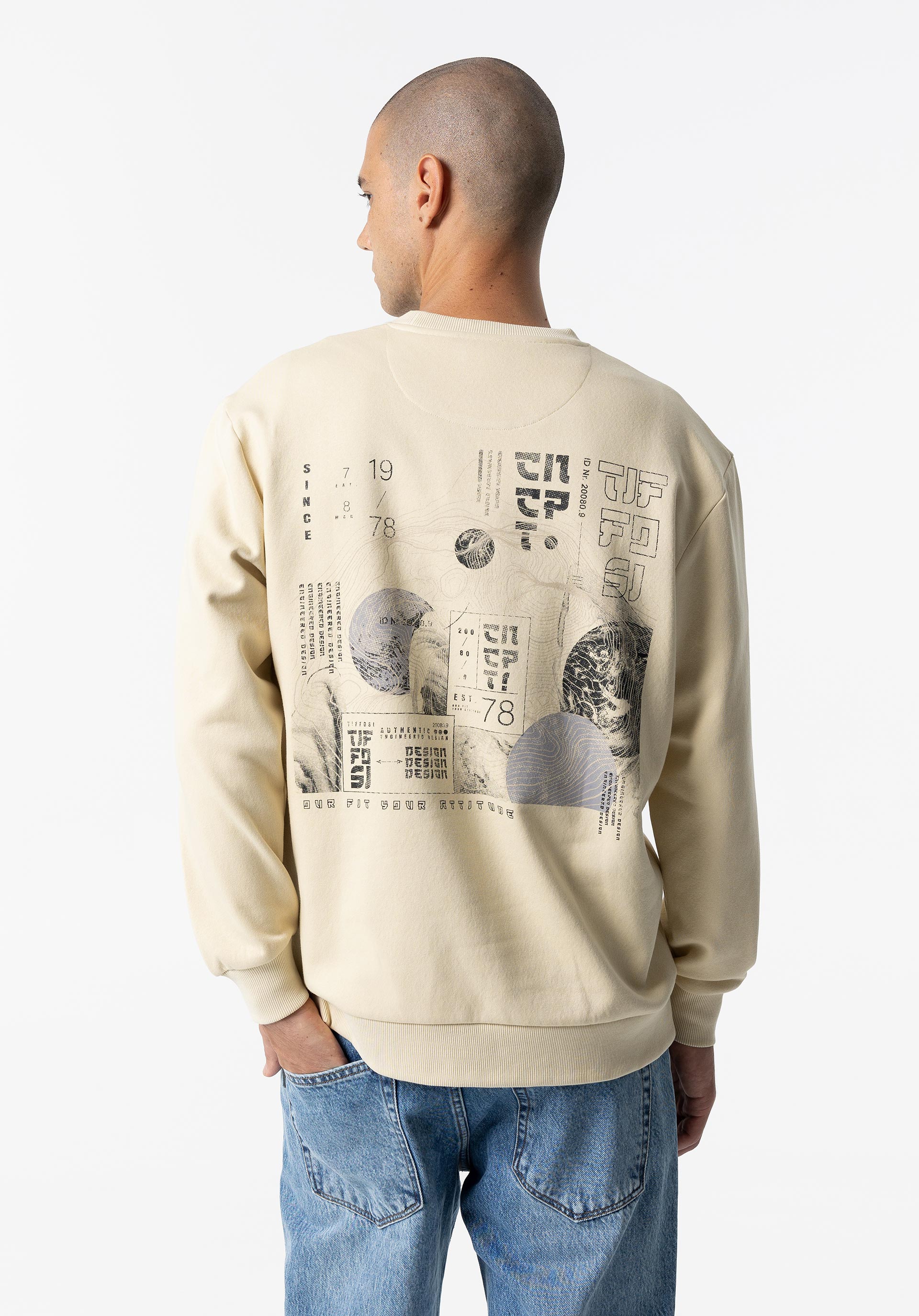 Sweatshirt com Estampado nas Costas