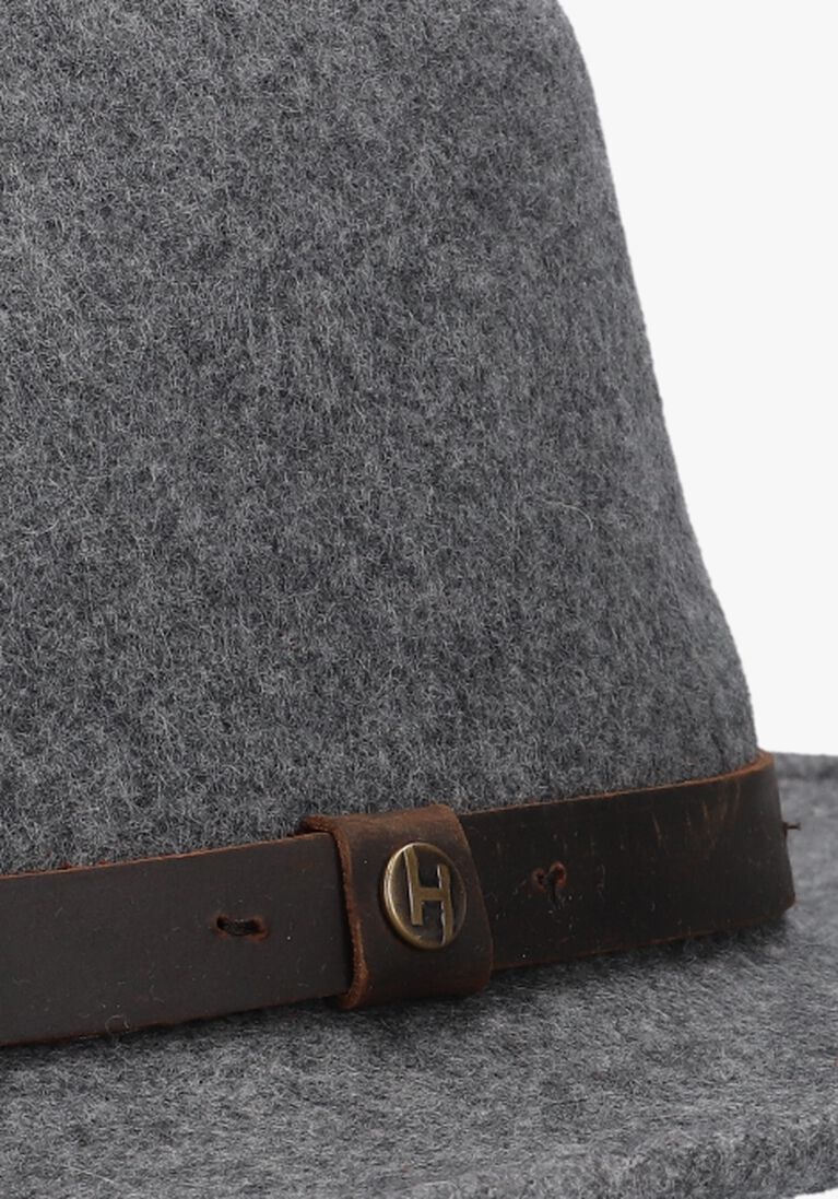 grijze house of ord hoed wilde fedora