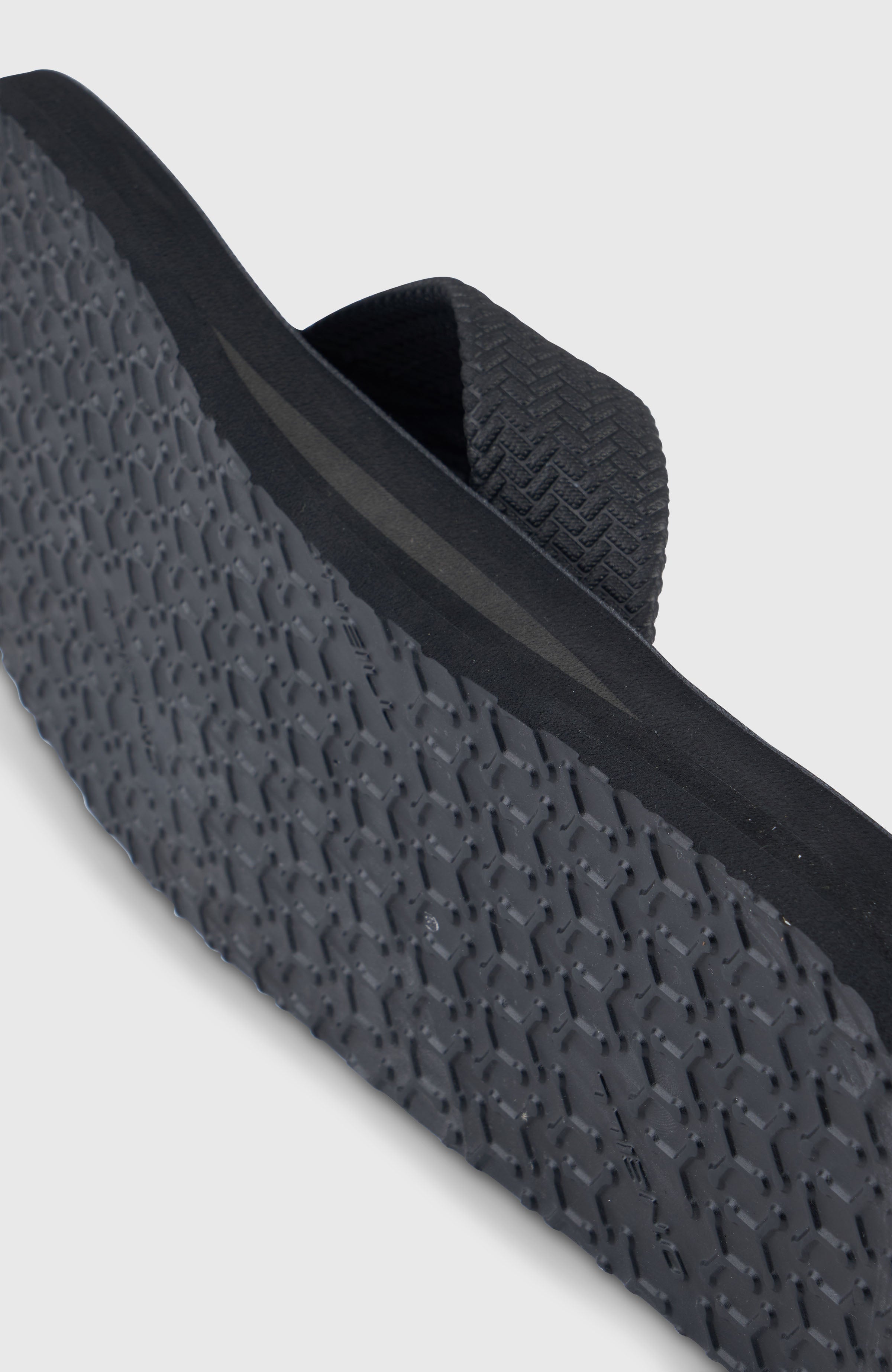 Chad slippers