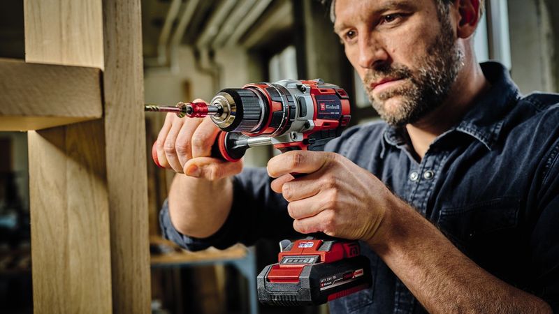 Einhell - TP-CD 18 Li-i BL Kit - Accu Klopboor-/Schroefmachine - 18 V - Li-ion - Incl. 2x 2,0 Ah Accu en Lader