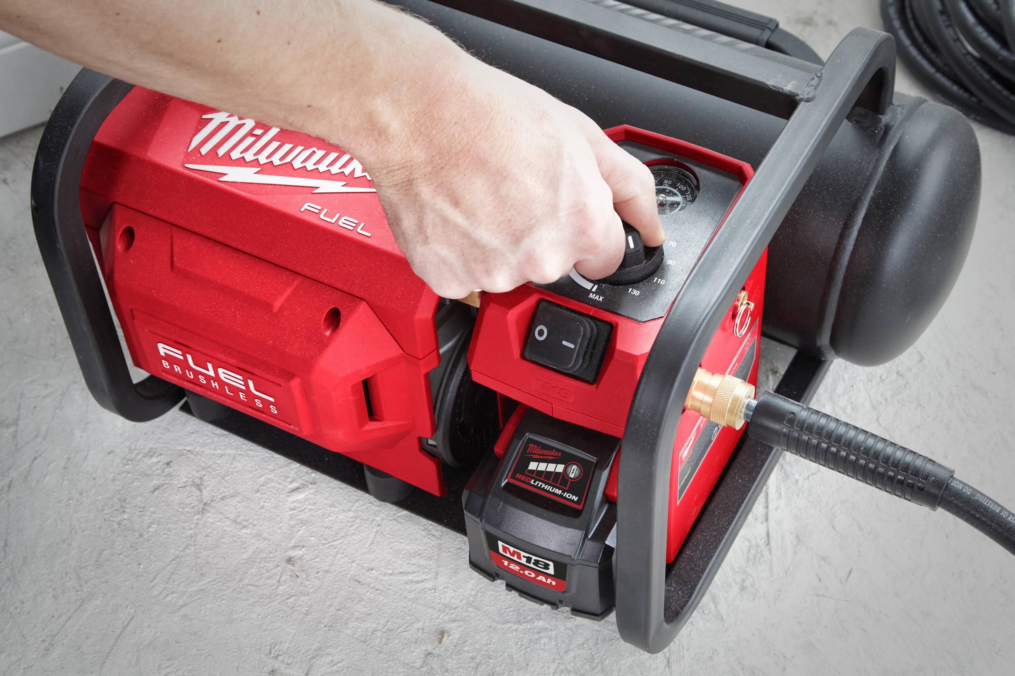 Milwaukee M18 FUEL™ FAC-0 Accu Compressor 18V Basic Body - 4933472166