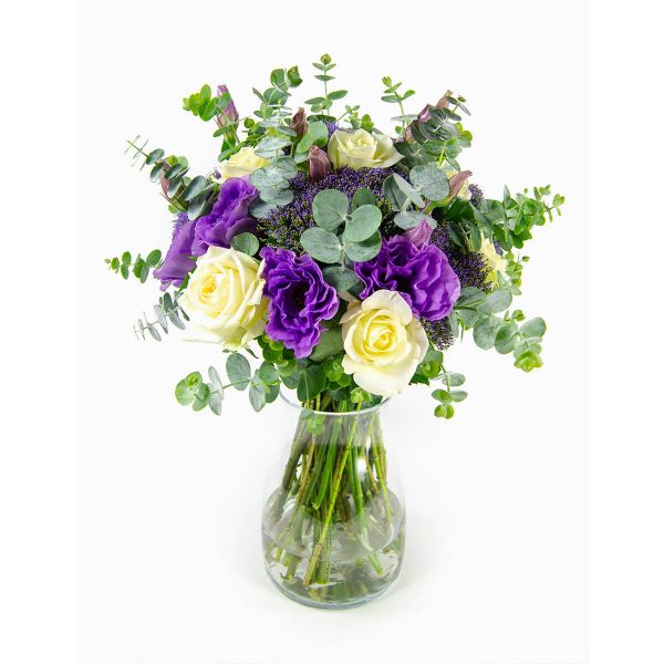 Flores no Cais Frizzy Lizzy Ramo de Trachelium e Rosas (Excellent)