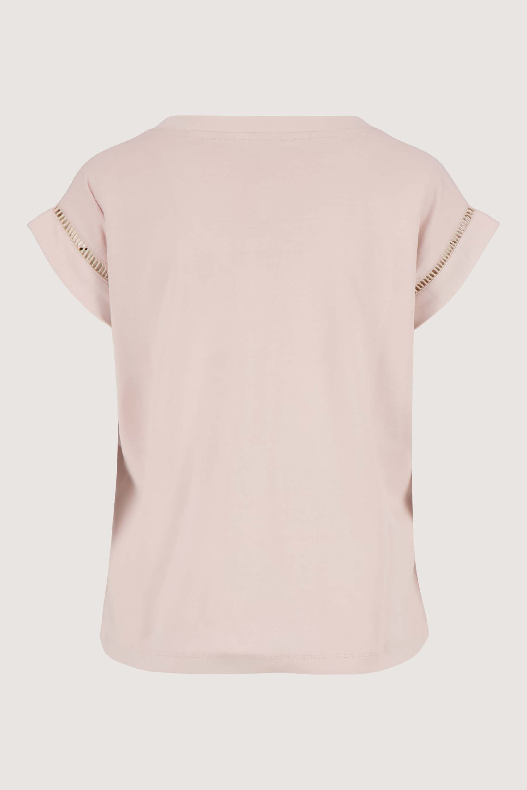t-shirt met opengewerkte details