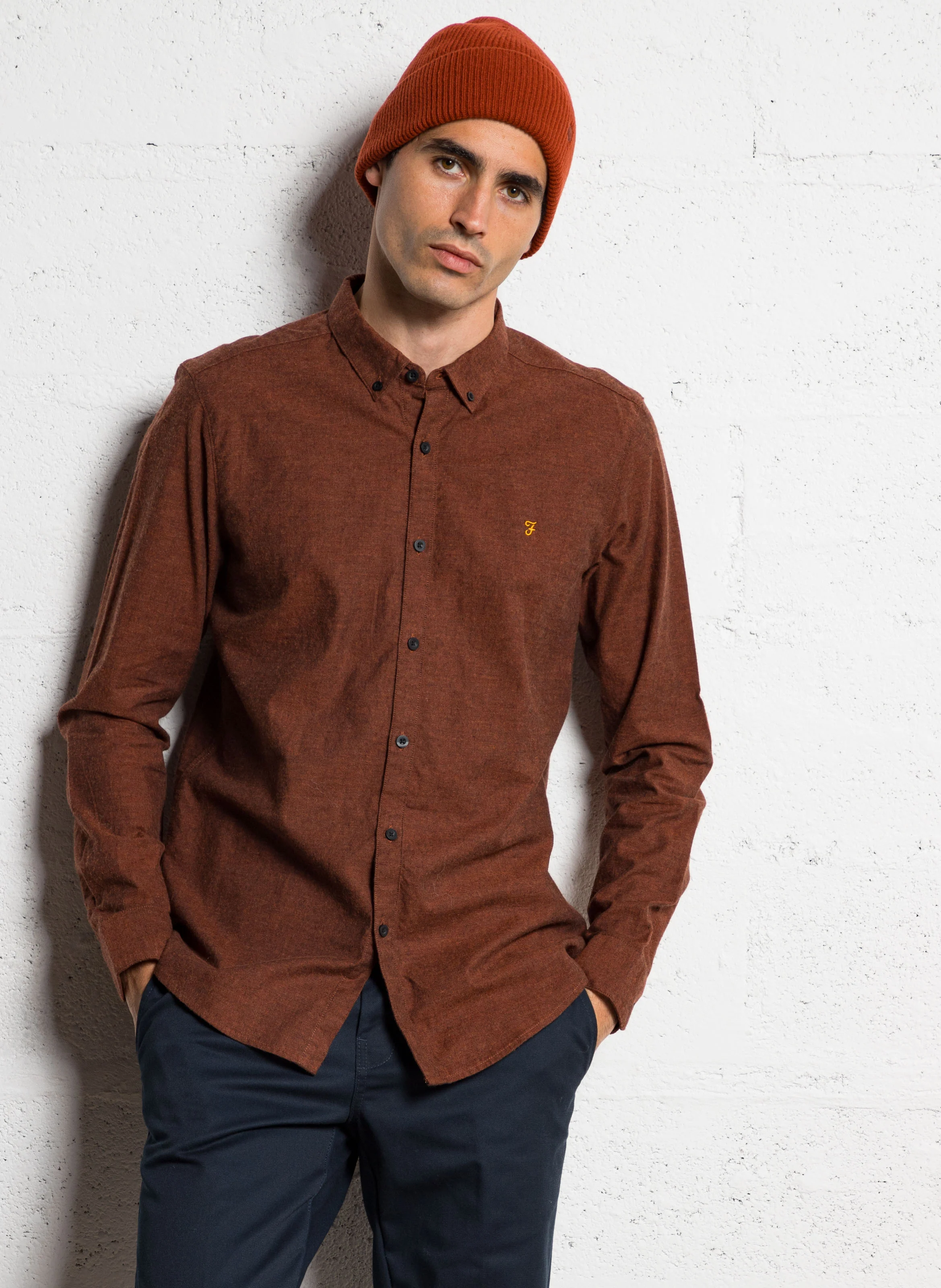 STEEN - Chemise col américain slim-fit en coton biologique | Marron