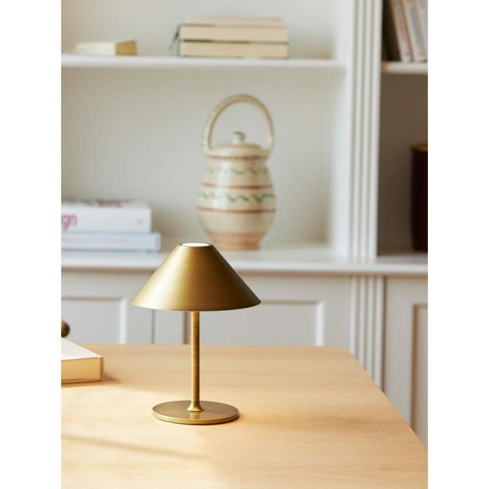 BORDLAMPE HALO DESIGN HYGGE BATTERI Ø15 ANTIKK MESSING