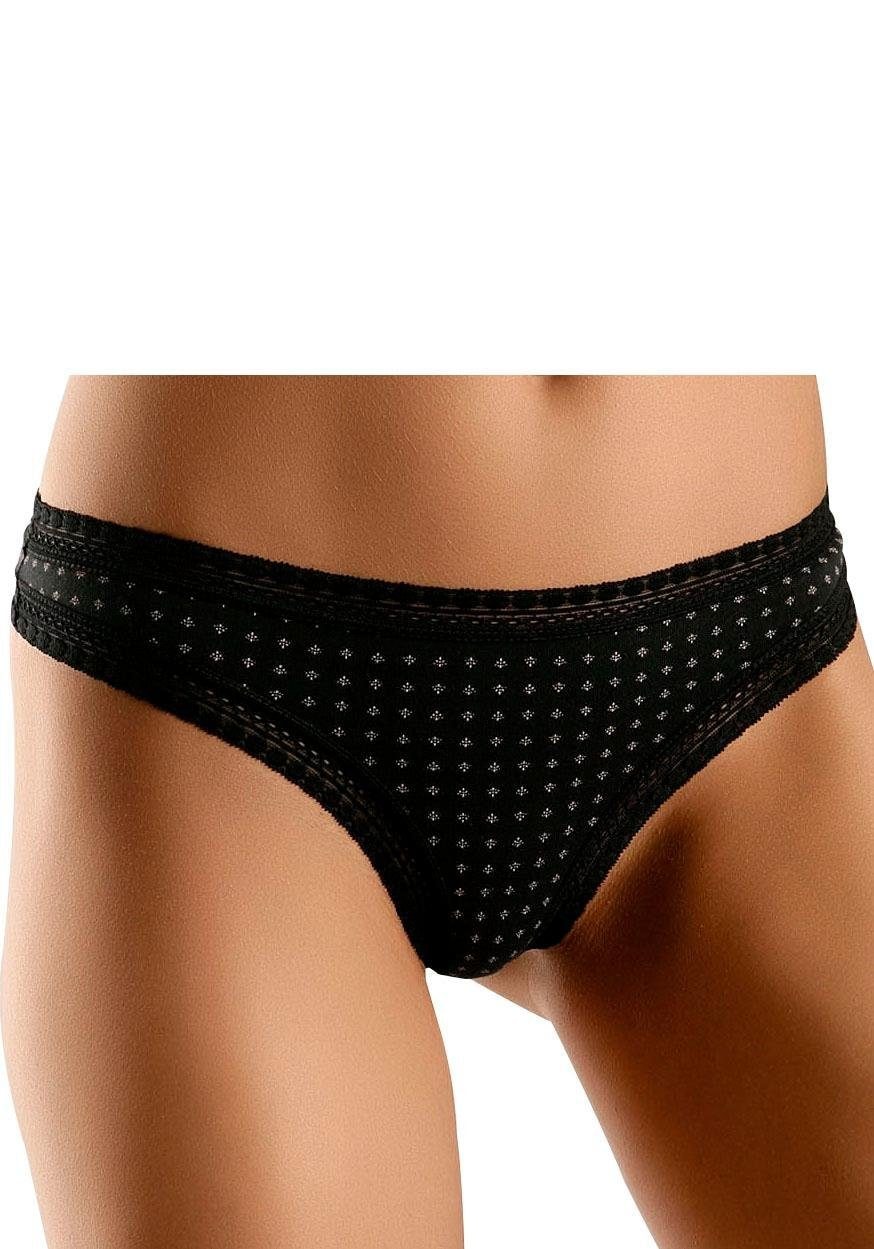 LASCANA String , aus elastischer Baumwolle mit weicher Spitze
