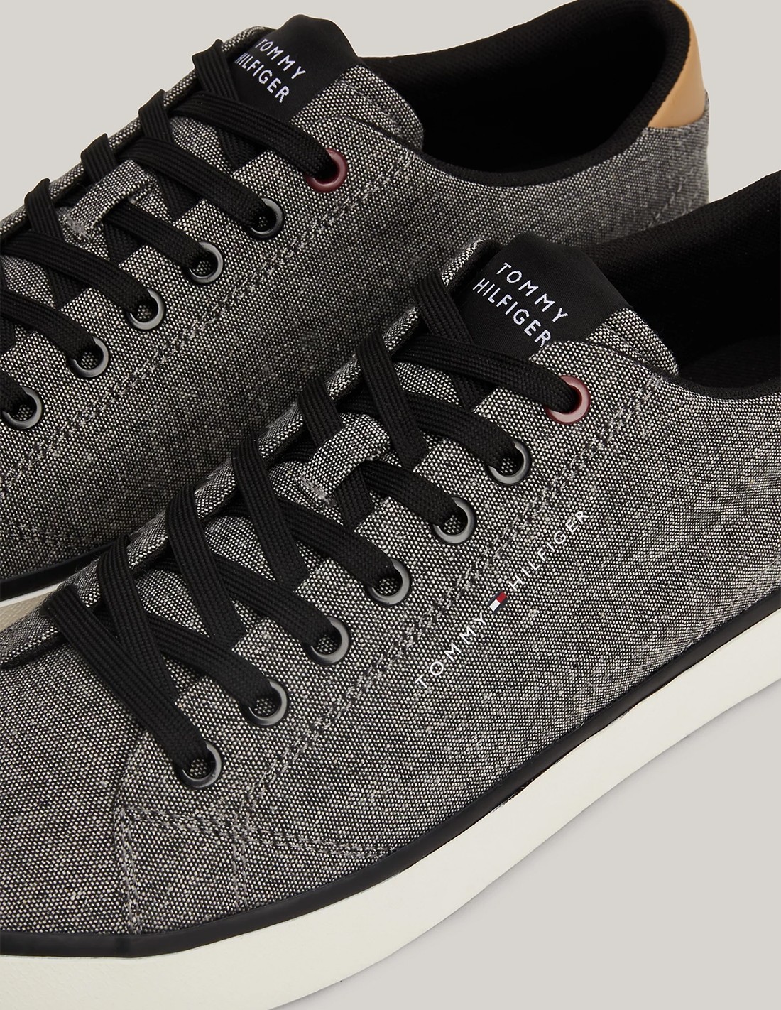 tommy hilfiger Baskets de ville Homme Th Hi Vulc Low Chambray Noir/Gris
