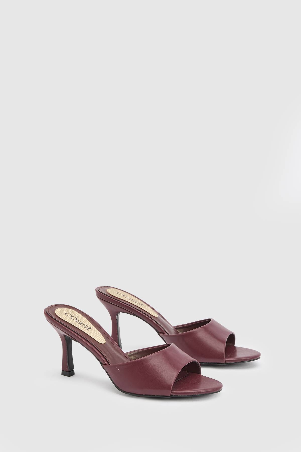 Coast Mules Abbie À Talon Aiguille Moyen En Synthétiquecuir Verni