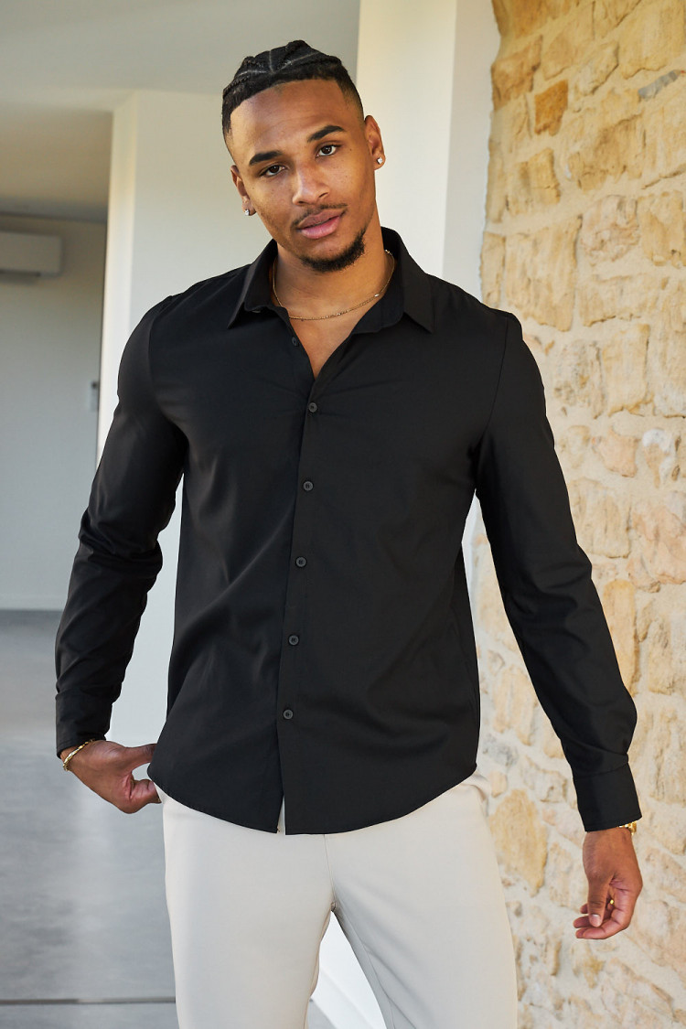 Chemise noire basic