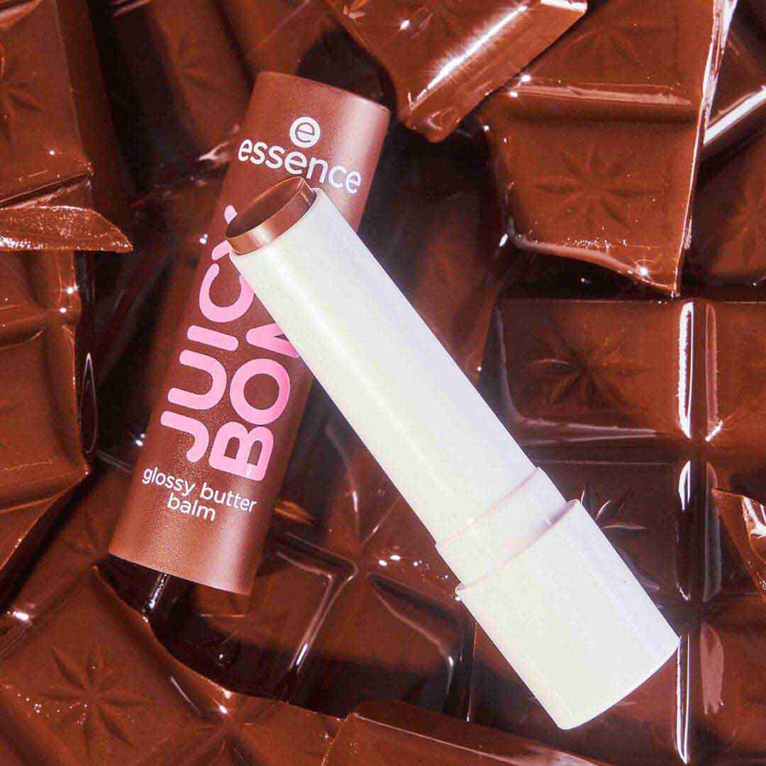 ESSENCE  Bálsamo de manteiga brilhante - JUICY BOMB