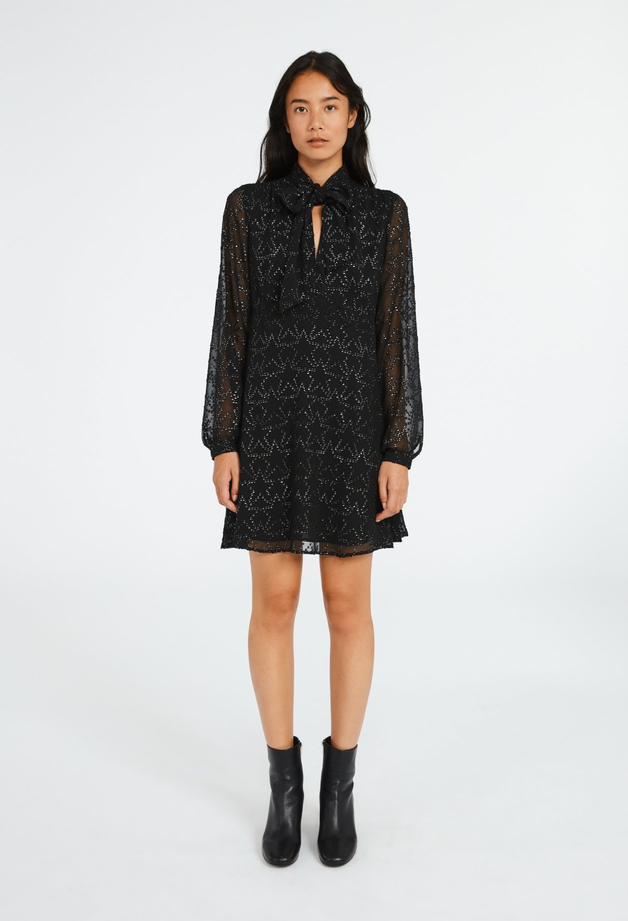 Robe courte &agrave; motifs etoiles