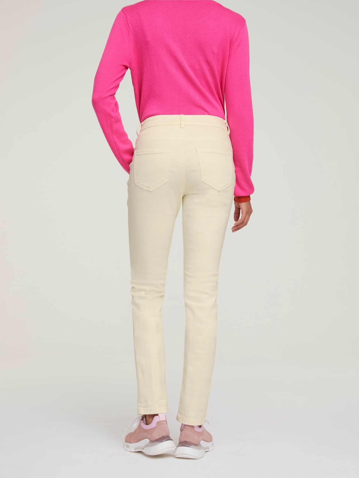 Jeans effet ventre plat coupe skinny tendance