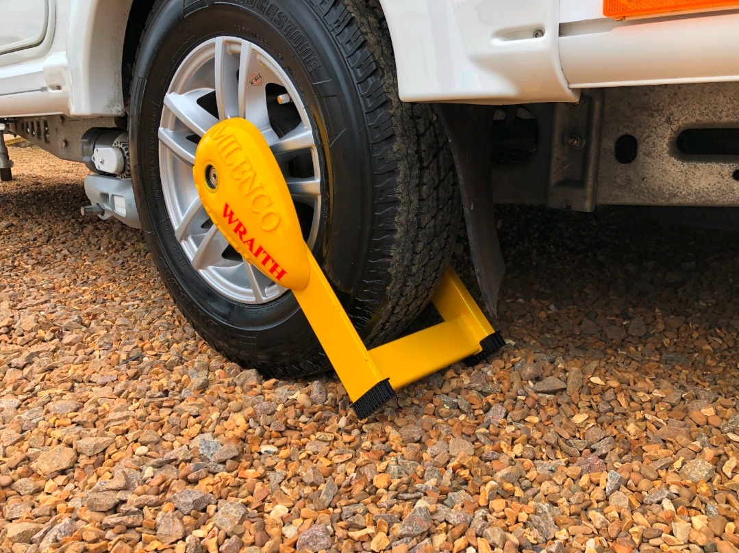 Milenco Wraith 2 Caravan Wheel Lock - Sold Secure Gold