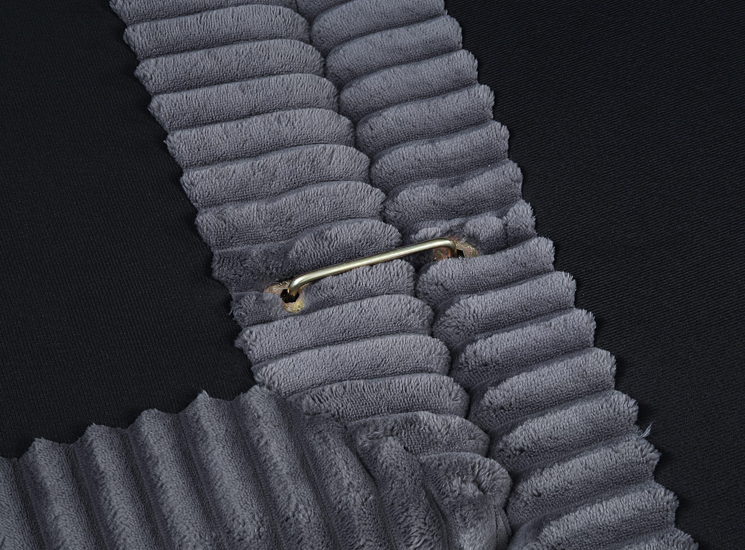 ATLANTIC home collection Wohnlandschaft »Miron, U-Form, Breite: 332cm« weicher XXL-Cordbezug, inklusive 6 Zierkissen
