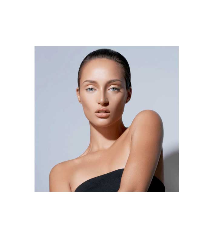 Danessa Myricks Beauty - Pó Solto Evolution Powder - 2: Light Beige