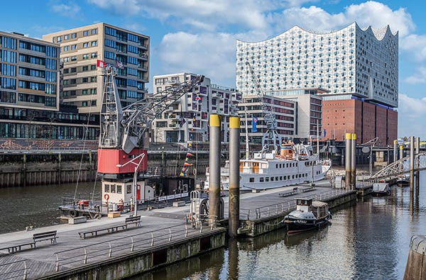 Übernachten im Hafenkran Hamburg