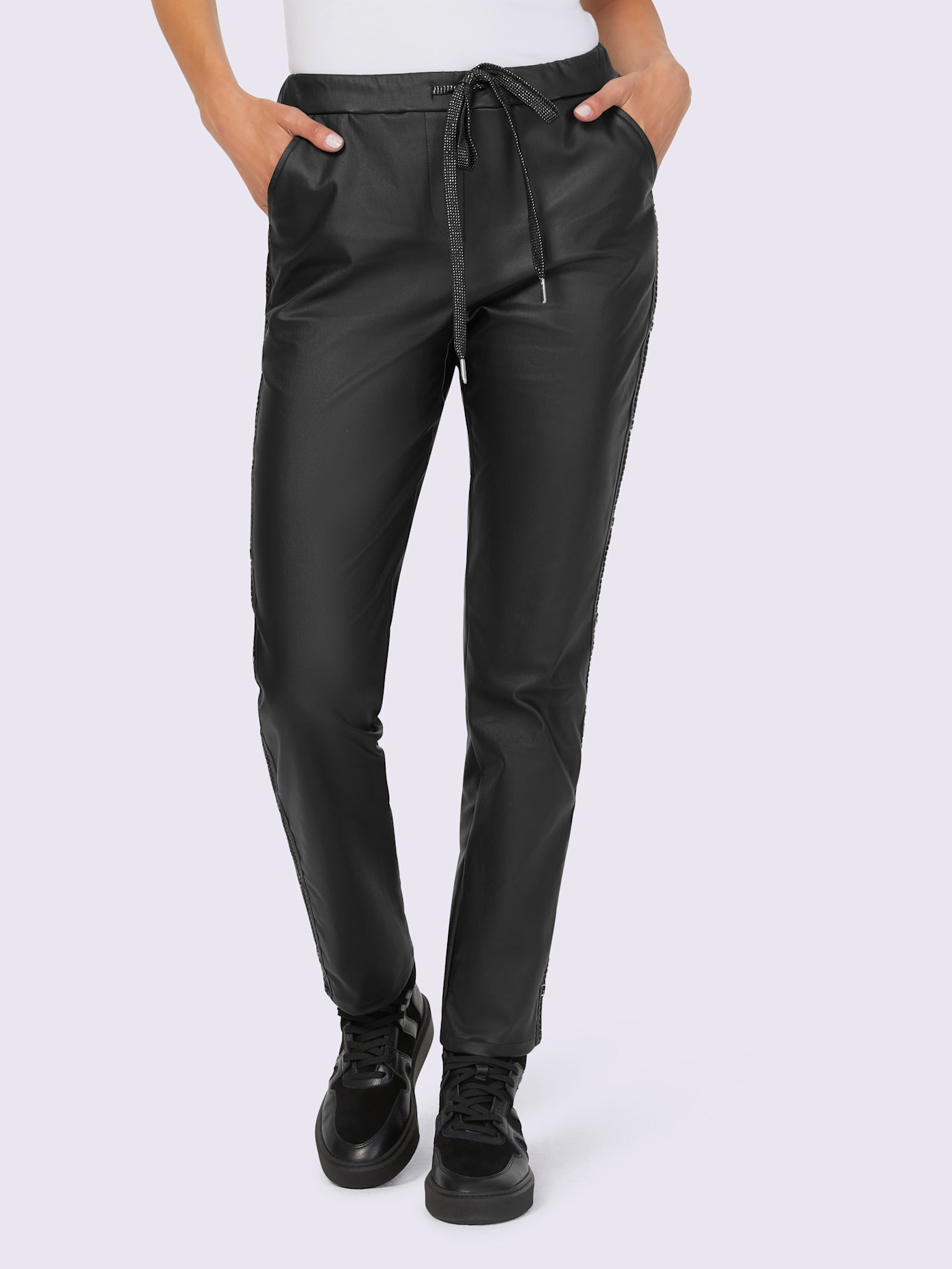 Pantalon avec tressage