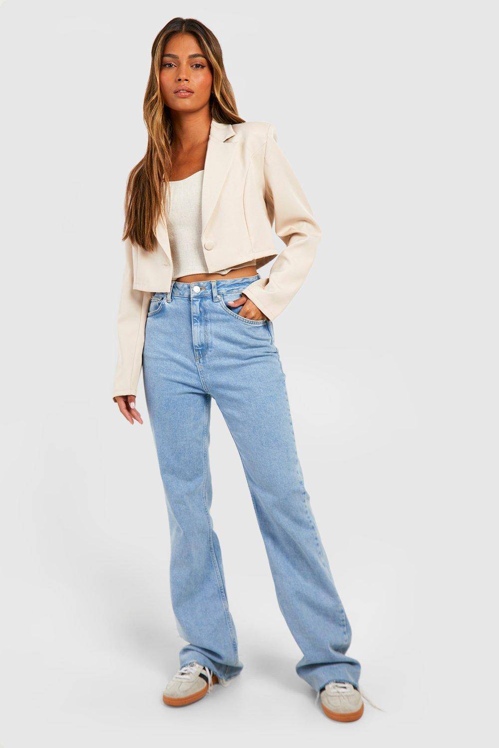 boohoo Boohoo Basics Blazer crop en tissu tissé à un bouton