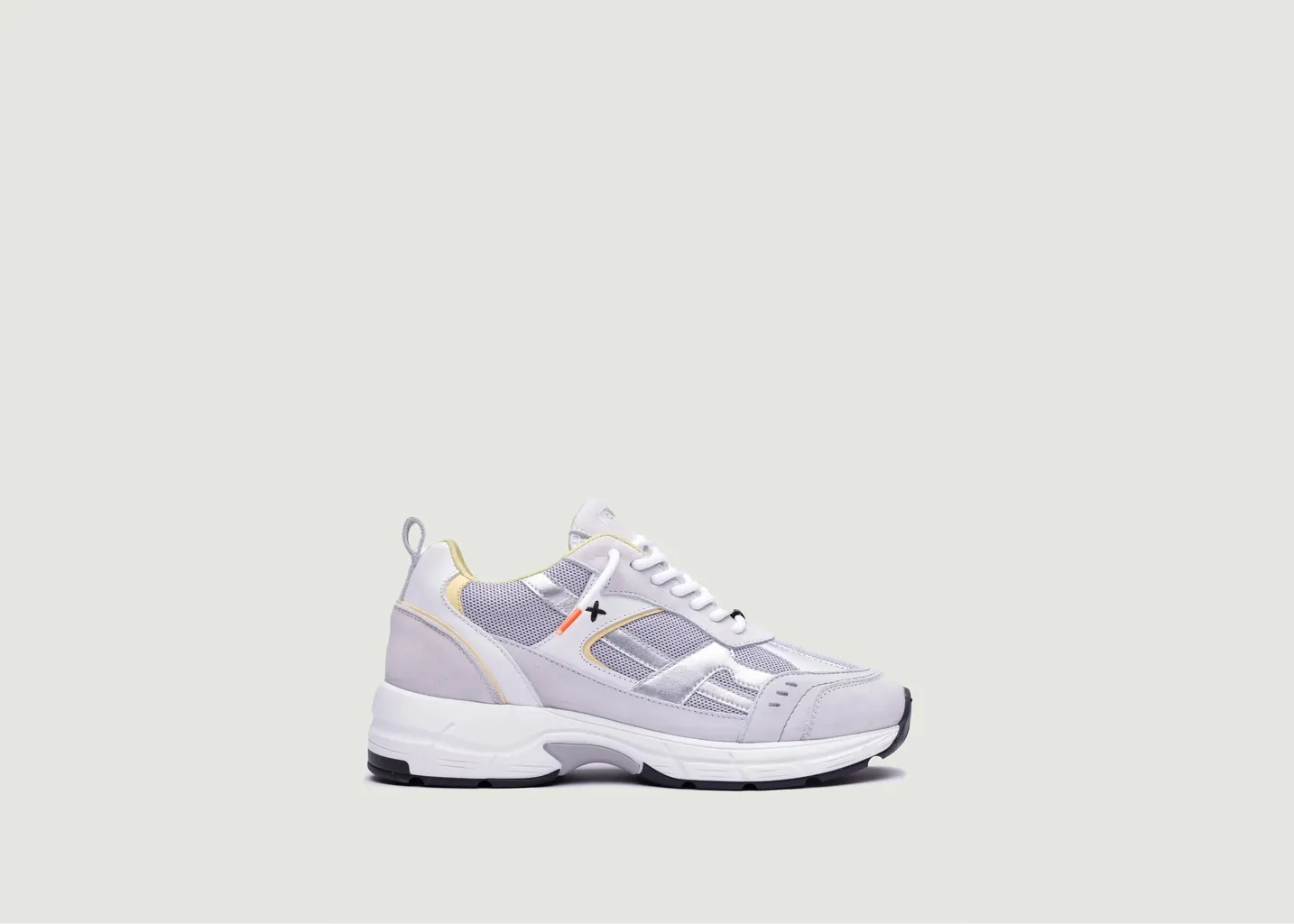 Sneakers META Newlab