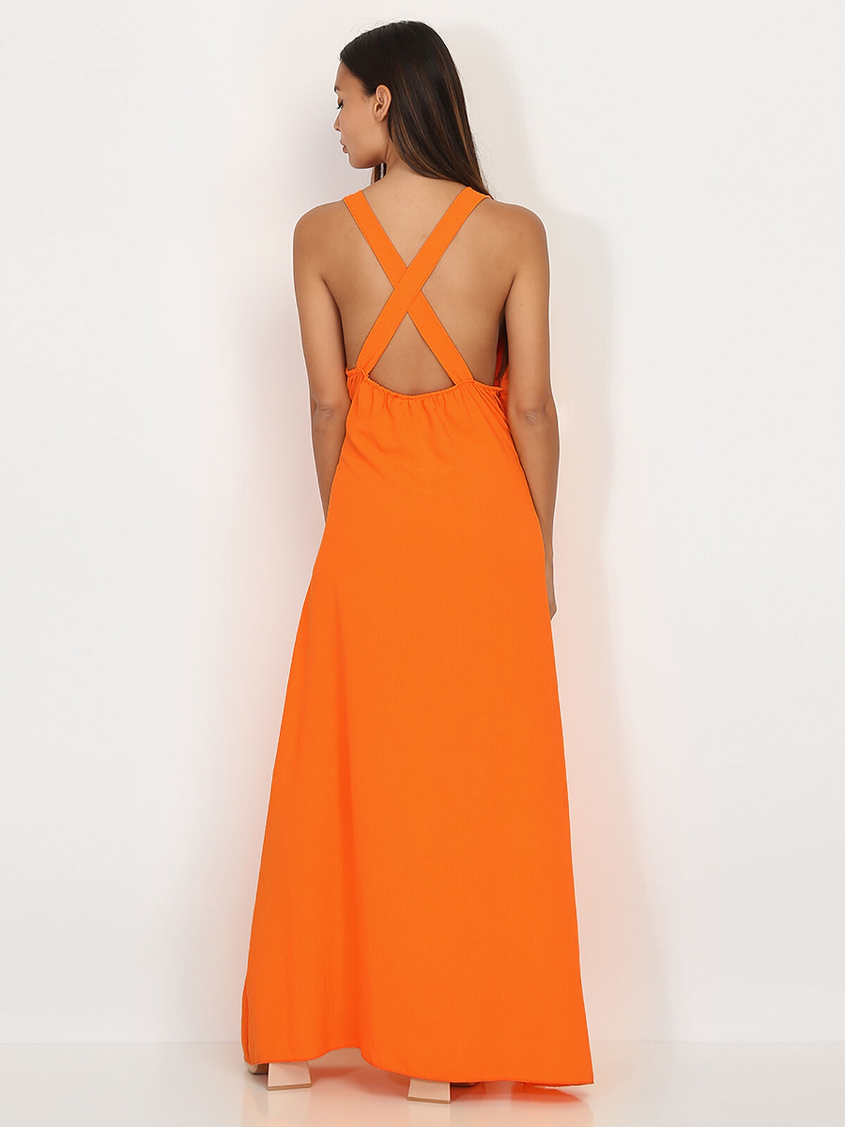 Robe longue et ample à dos croisé- orange