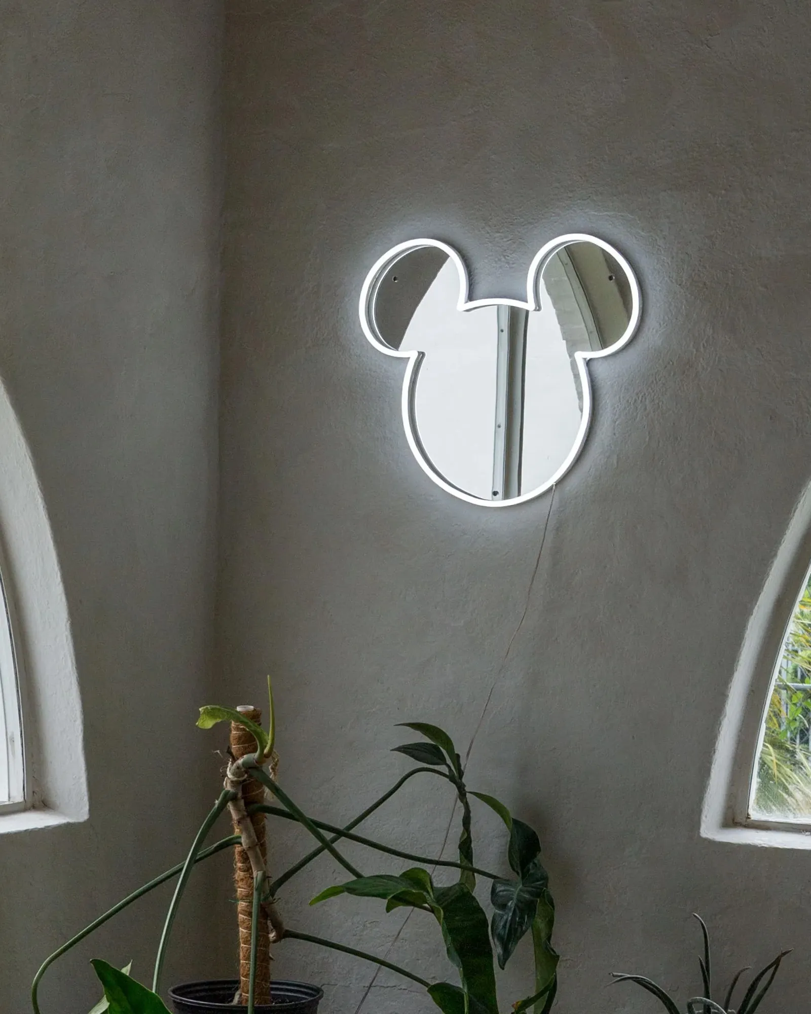 YELLOWPOP Disney Mickey Mirror Silver - EU PLUG