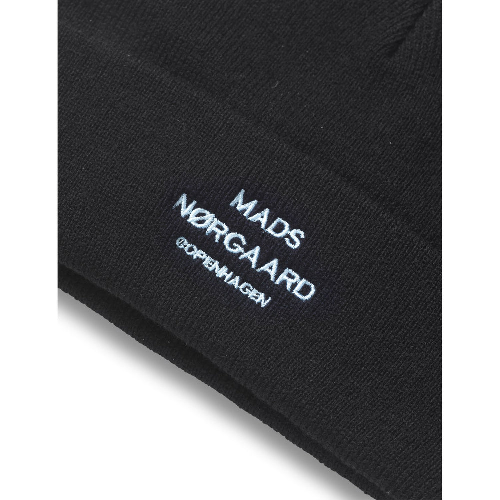 Køb Mads Nørgaard Black Isak Ambas Logo Beanie