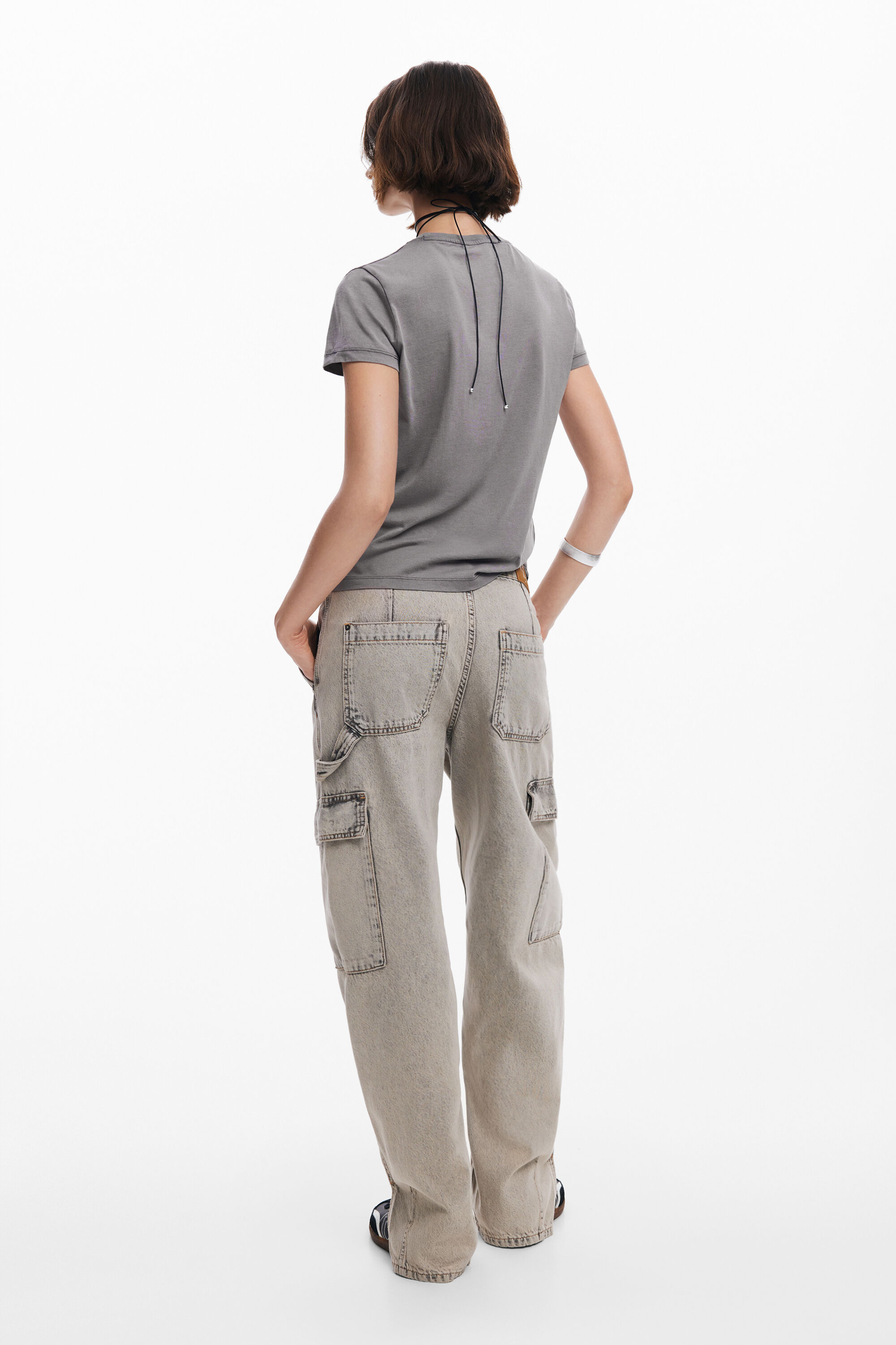 Camiseta slim strass