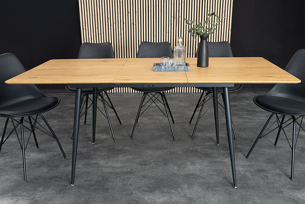 Ausziehbarer Esstisch APARTMENT 120-160cm natur Wildeiche schwarzes Metallgestell