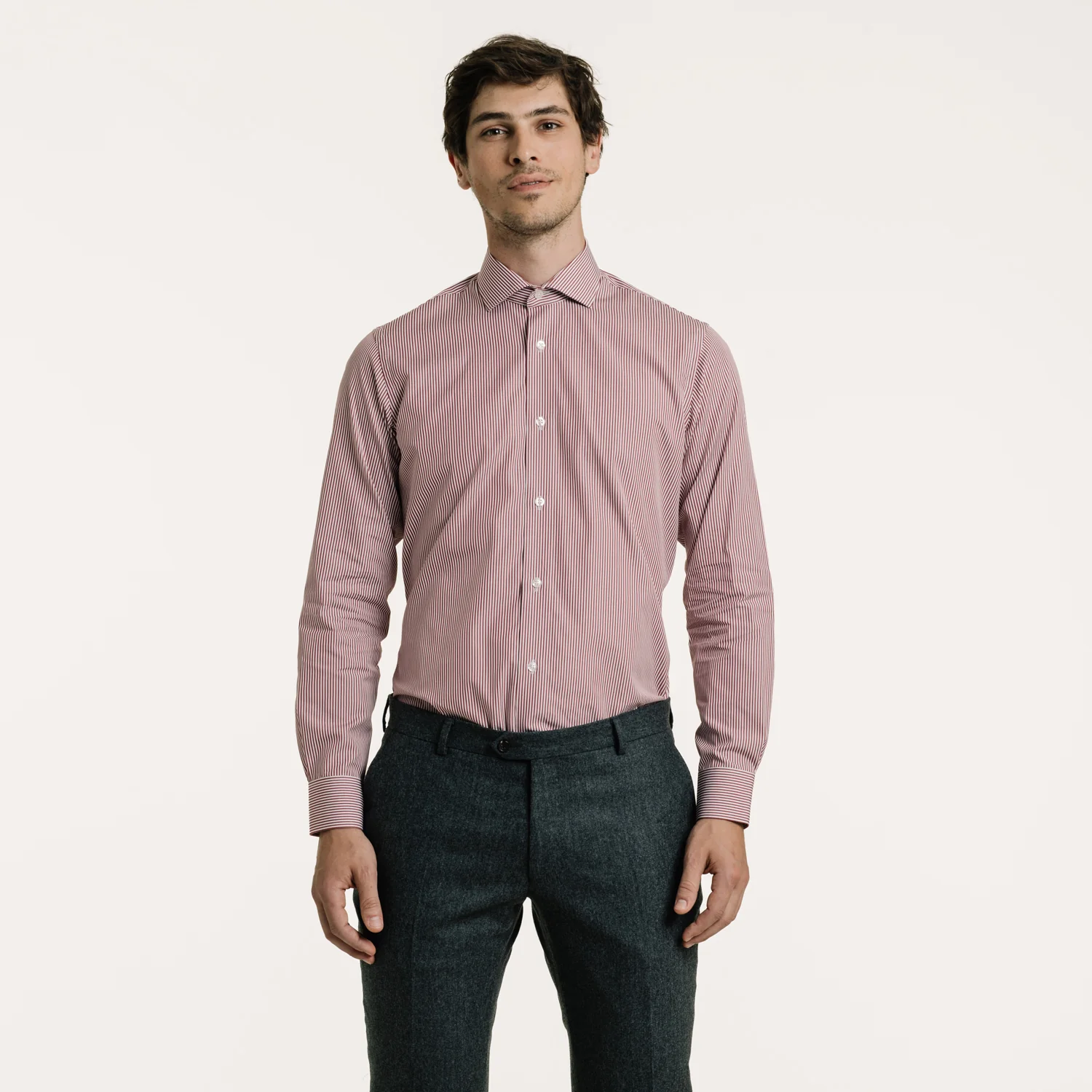 Fitted shirt in double-twisted poplin with wide garnet stripes