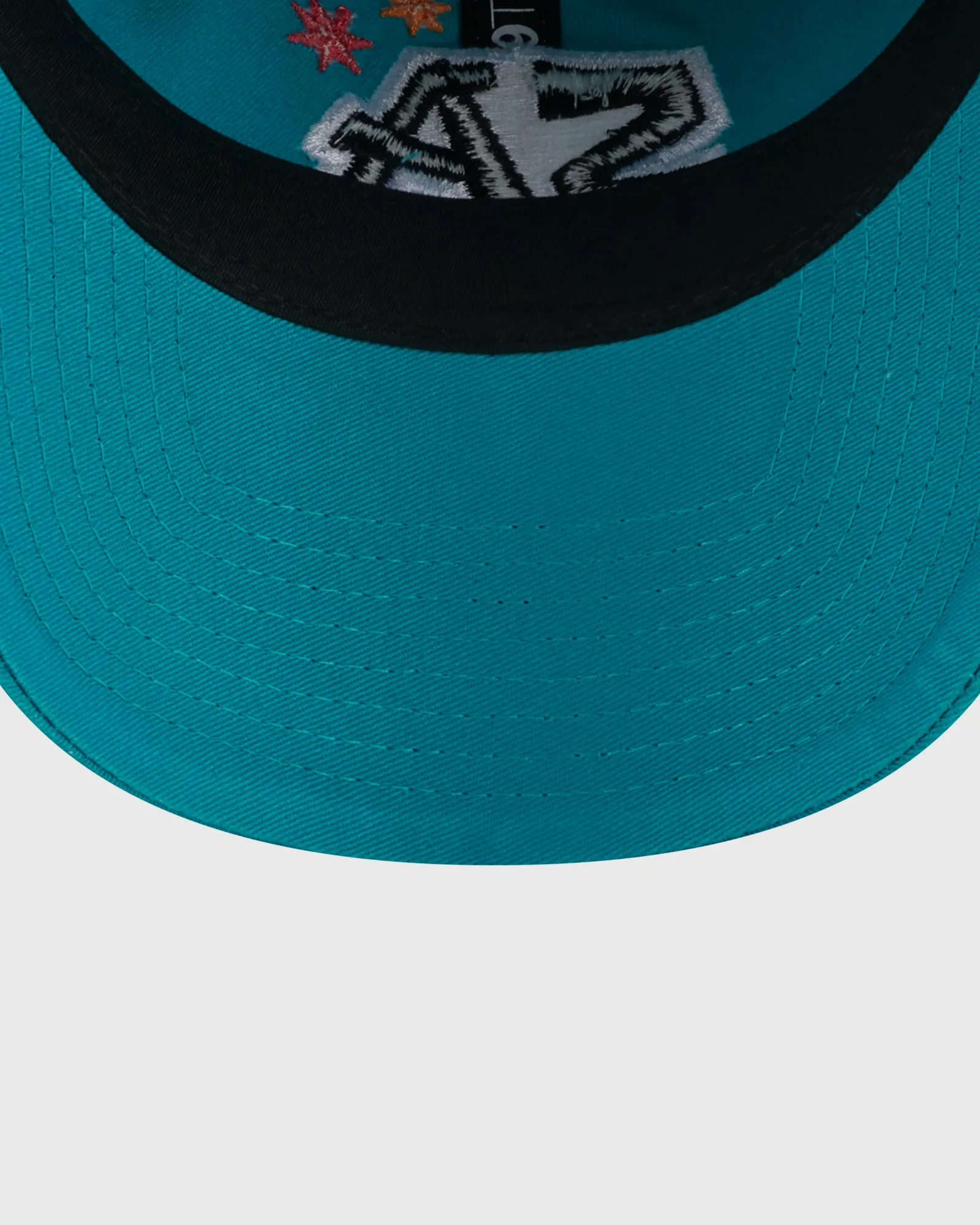 New Era 920 NBACE 22 ALT SAN ANTONIO SPURS OTC