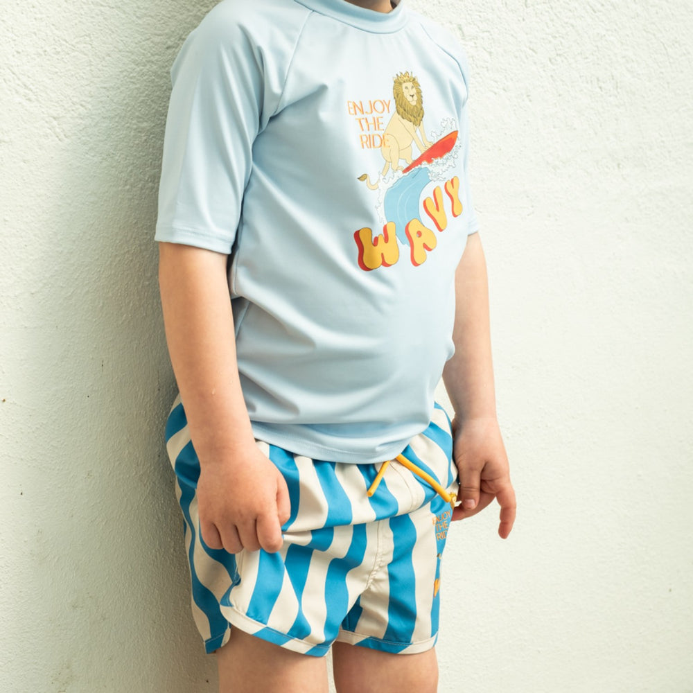 Køb That's Mine Wavy Lion Sami Swim T-Shirt