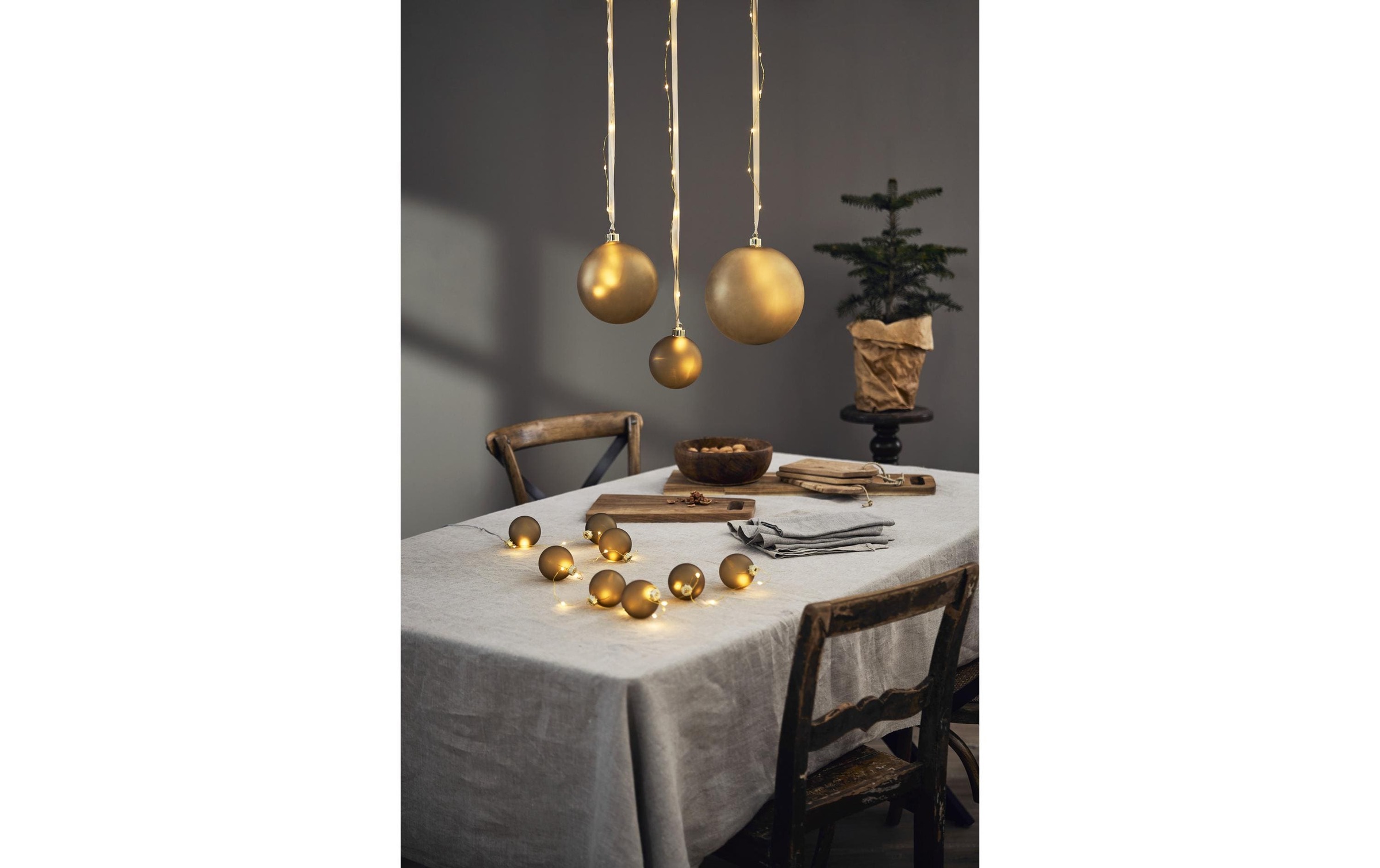 Parforce Traditional Hunting LED-Lichterkette »Bliss, 45078 m, 8 Kugeln, Gold« 22 Stk.-flammig