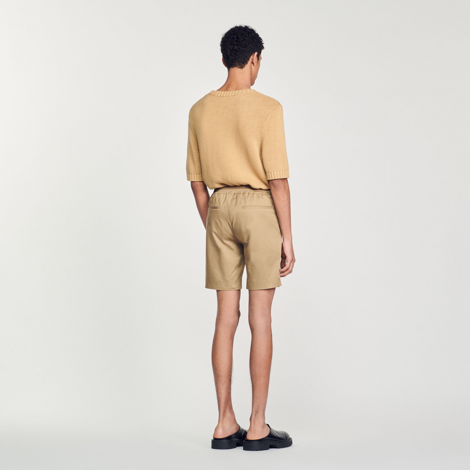 Short elastique