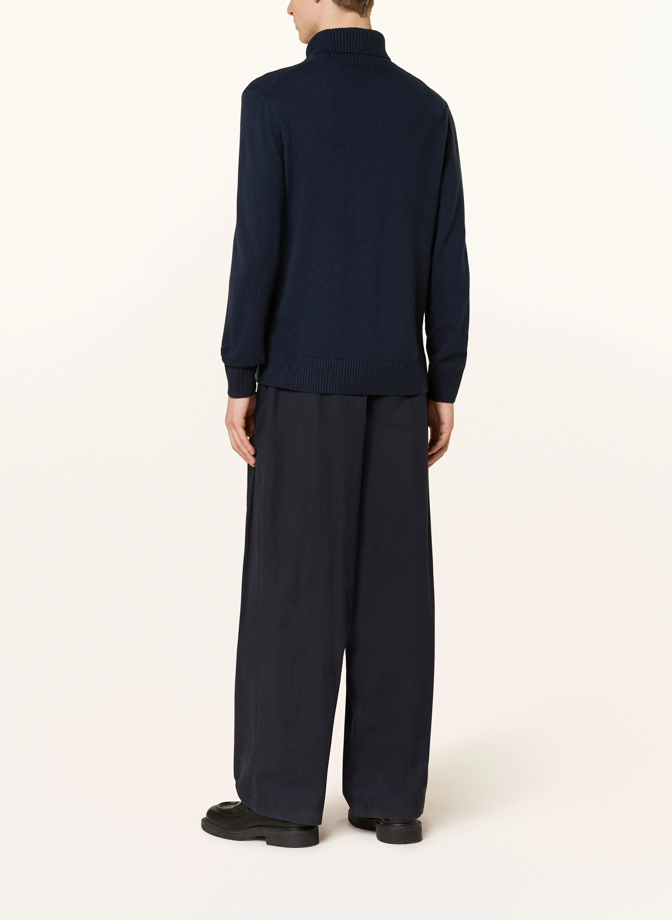 COS Rollkragenpullover